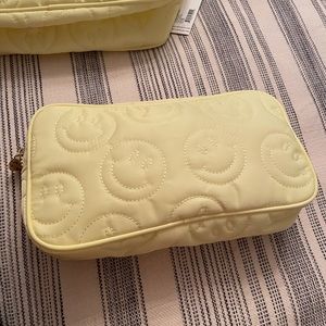 Stoney clover be happy small pouch